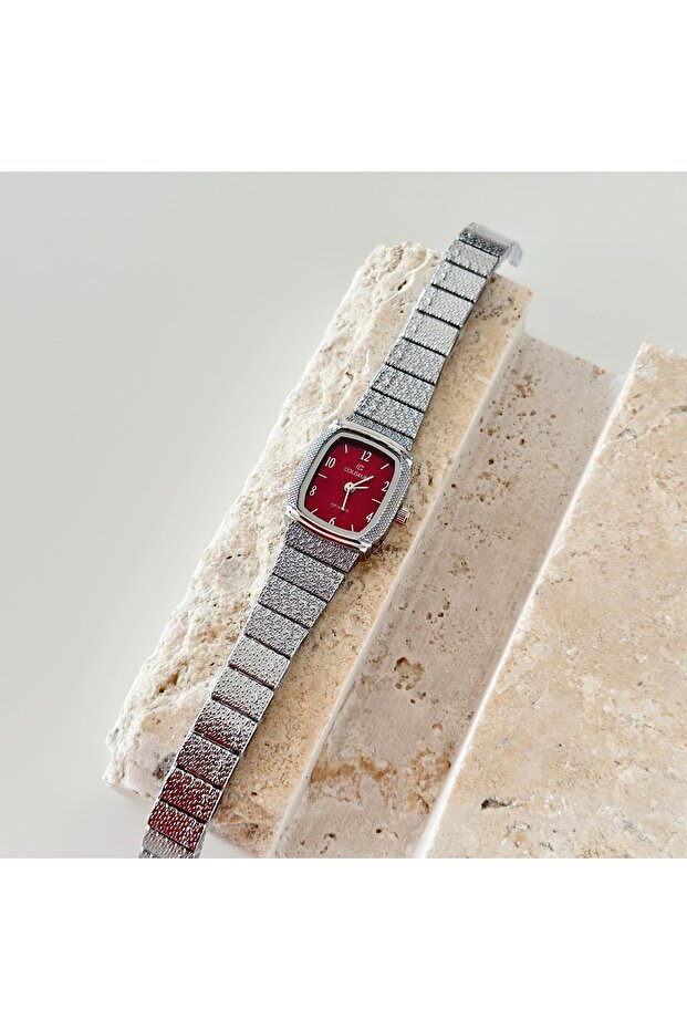 ساعة أورورا - 2