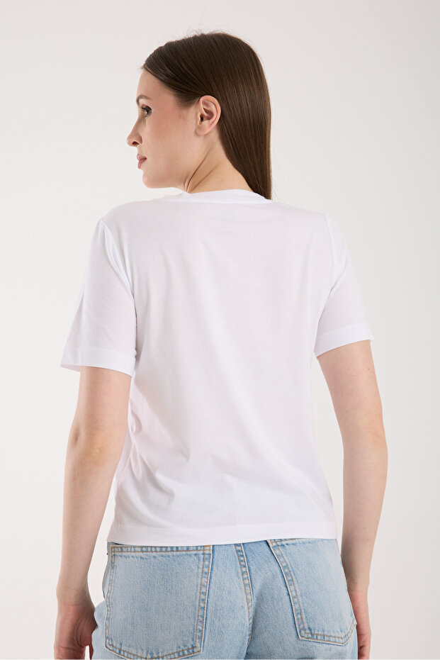 Beyaz Basic Ti̇şört - 4