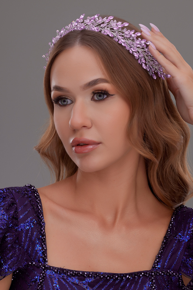 Merlin Sparkling Stone Women's Hair Accessory Bridal and Engagement Crown Princess Henna Crown