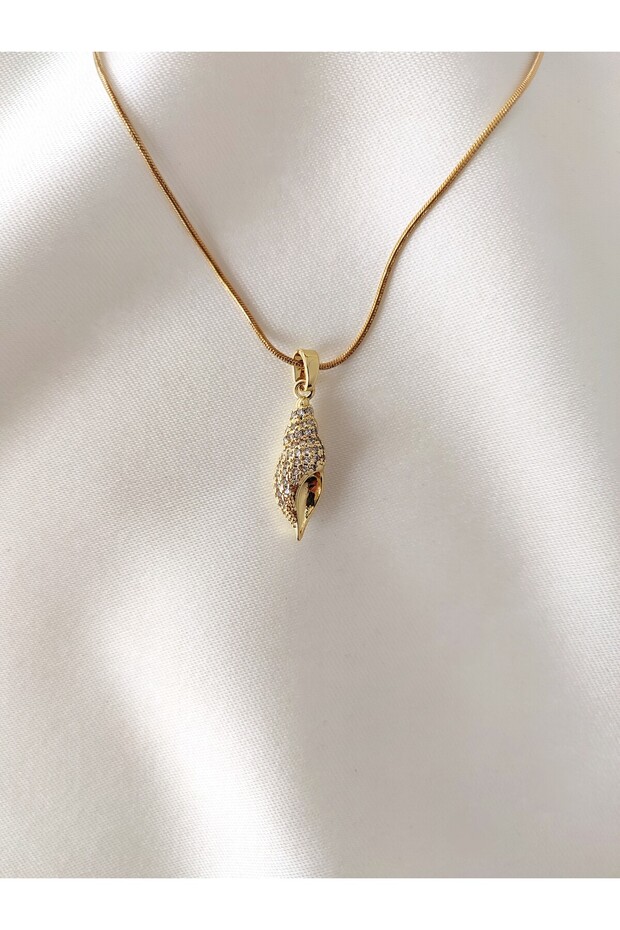 Women's Steel Seashell Model Necklace