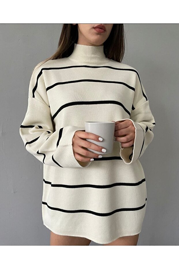 Black and White Striped Oversize Knit Sweater