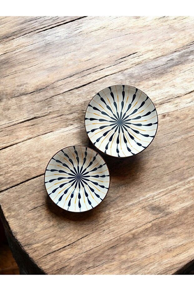 Ceramic dinnerware set with blue radial abstract pattern - 4