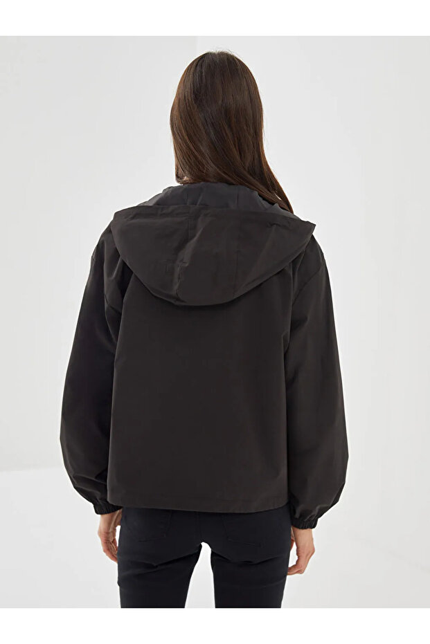 Kapüşonlu Kadın Yağmurluk - 8