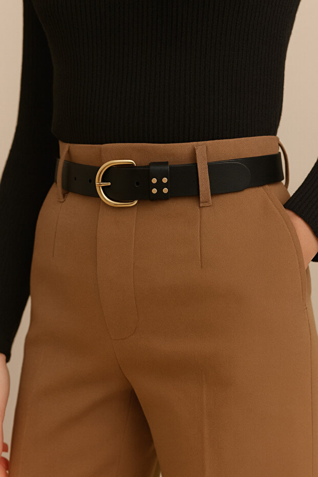 Women's Belt with Belt Accessories and Side Buckle