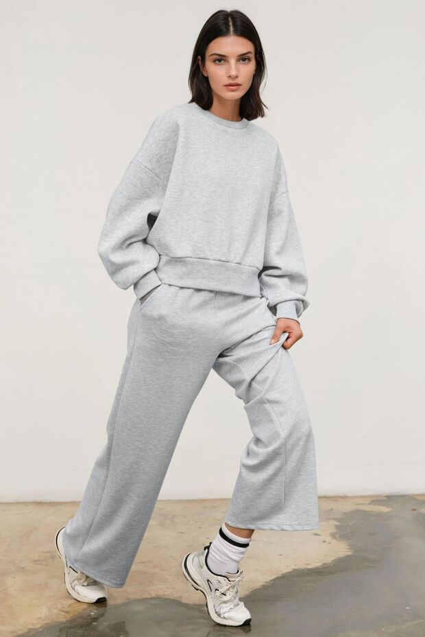 Loose Fit Bisiklet Yaka Pamuklu Basic Şardonlu Örme Sweatshirt - 4