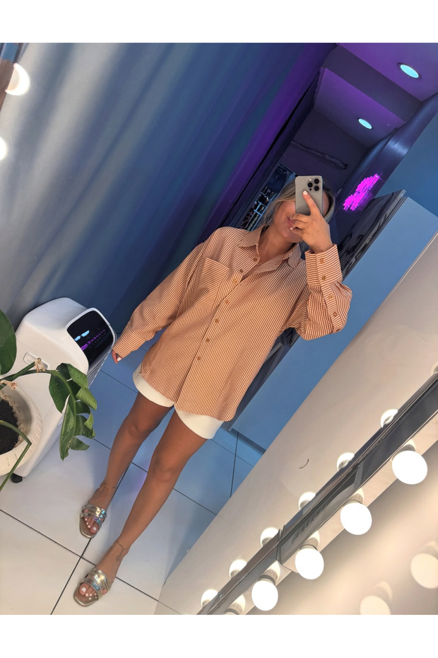 Çizgili Gömlek - 1