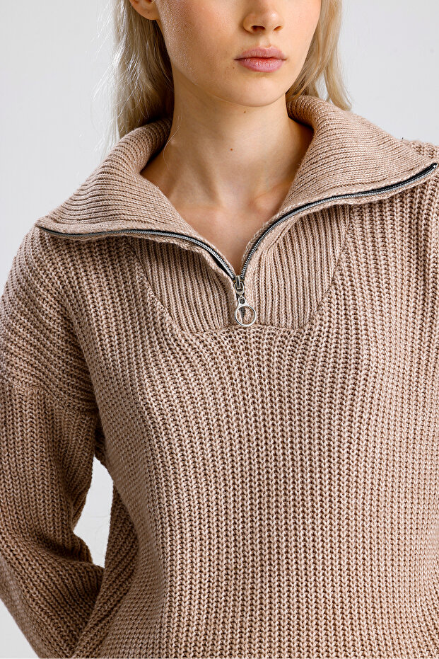 Zippered Sweater - 2