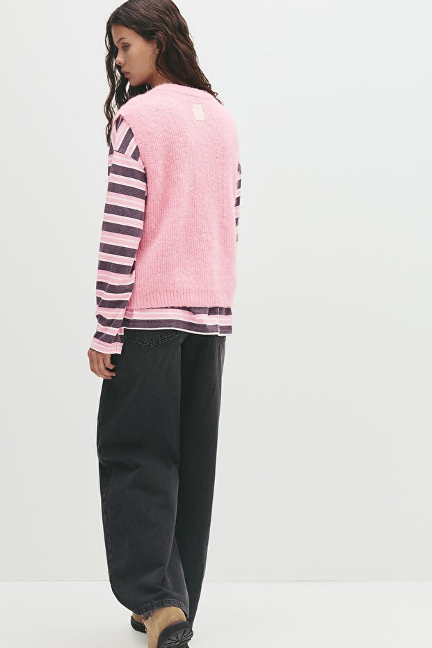 Yumuşak triko düğmeli yelek - 4