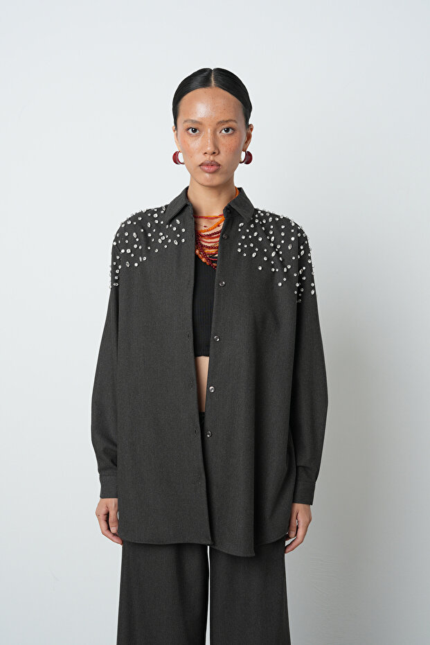 Women's Robe Stone Embroidered Oversize Cut Hijab Shirt