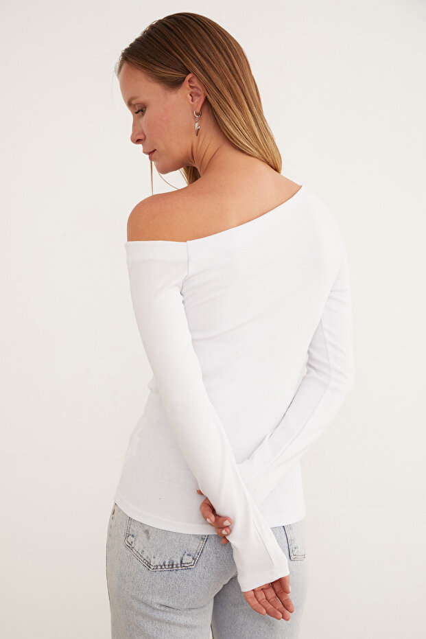 Basic Kayık Yaka Modal Bluz - 6