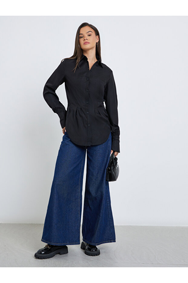 Solid Buttoned Spread Collar Shirt - 2