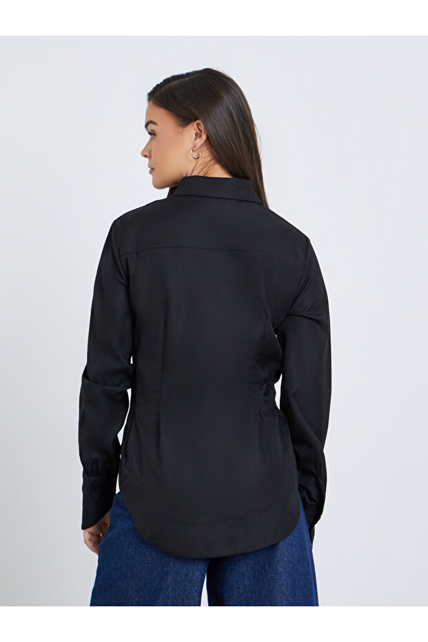 Solid Buttoned Spread Collar Shirt - 4