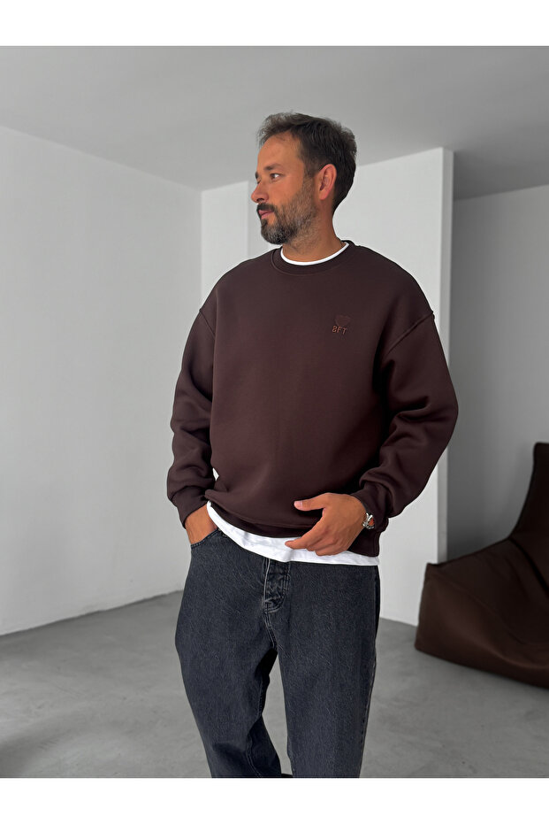 Koyu Kahve Kalp Nakışlı Basic Oversize Sweatshirt TW-7080 - 4