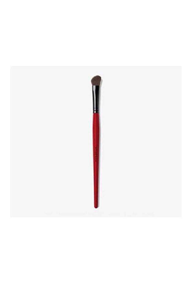 Camera Ready Angled Shadow Brush