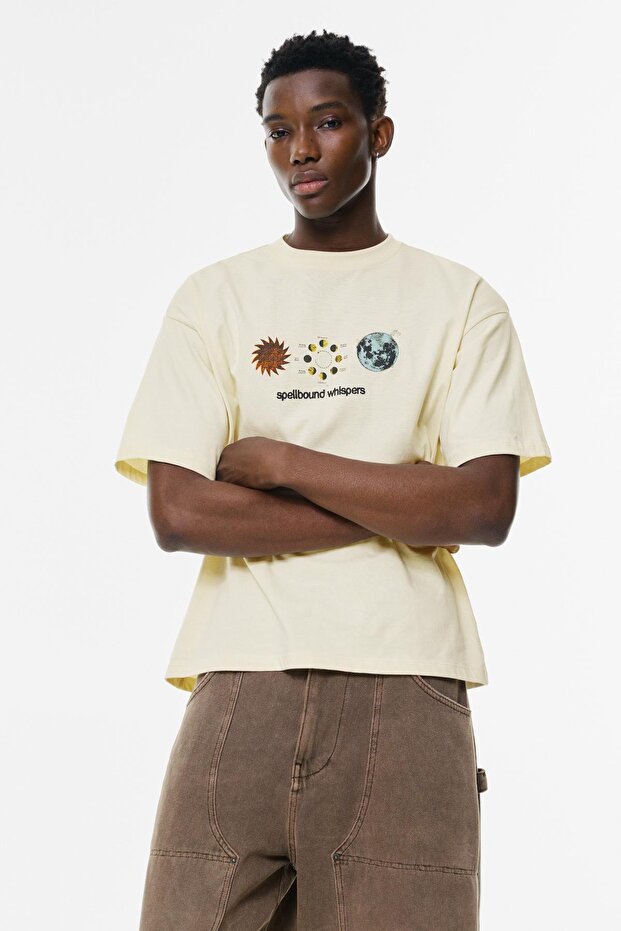 Ay grafikli t-shirt - 1