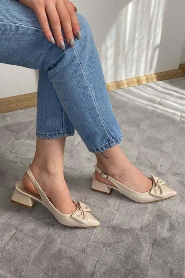 Pola Cream Skin Open Back Pointed Toe Bow Detailed 4 cm Heeled Shoes