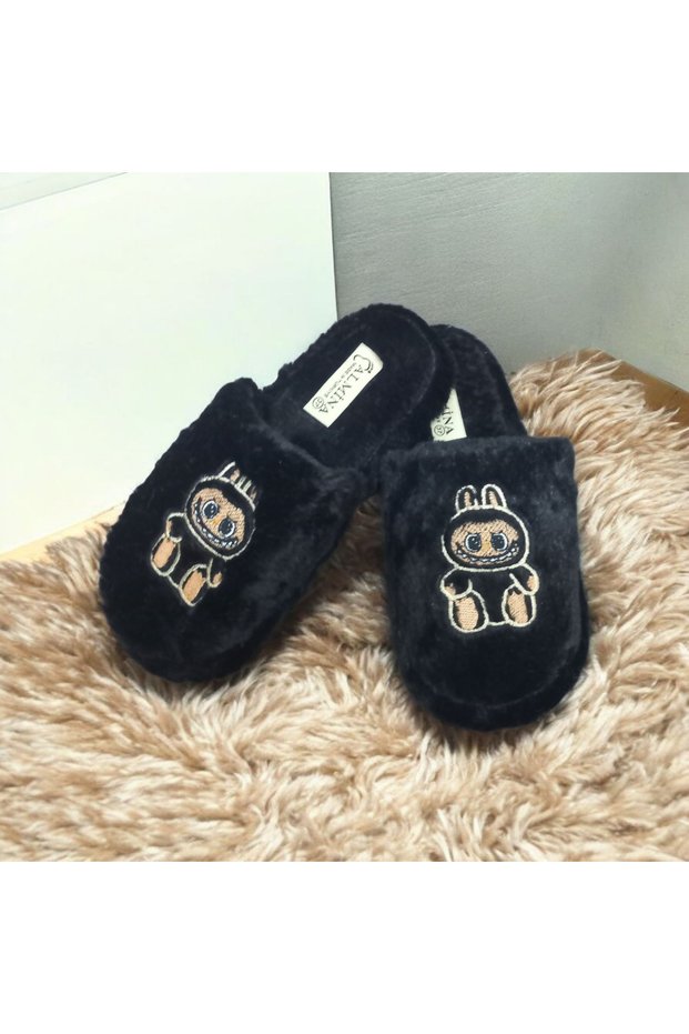 Women's Fluffy House Slippers – Plush, Winter, Non-Slip Sole