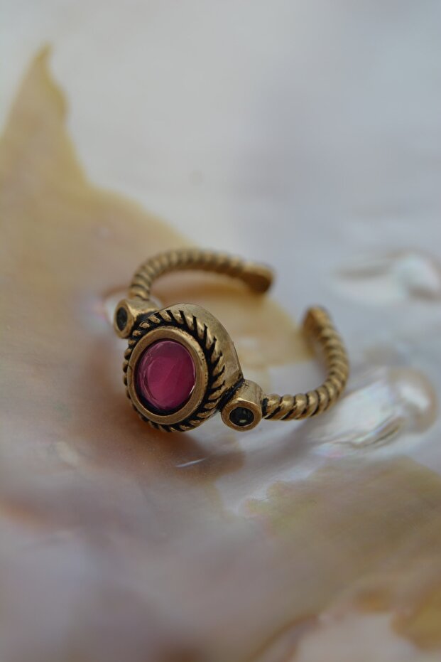 Baroque Design Ruby Stone Ring - 5