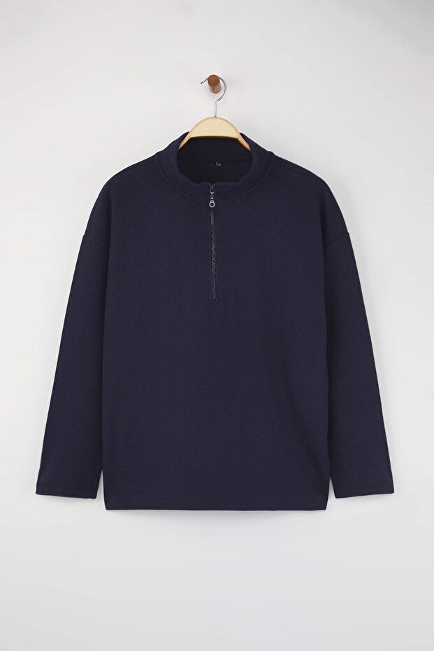 Granatowa koszulka z zamkiem błyskawicznym przy kołnierzu, o regularnym kroju, z dzianiny TBBAW23AO00006 - 6