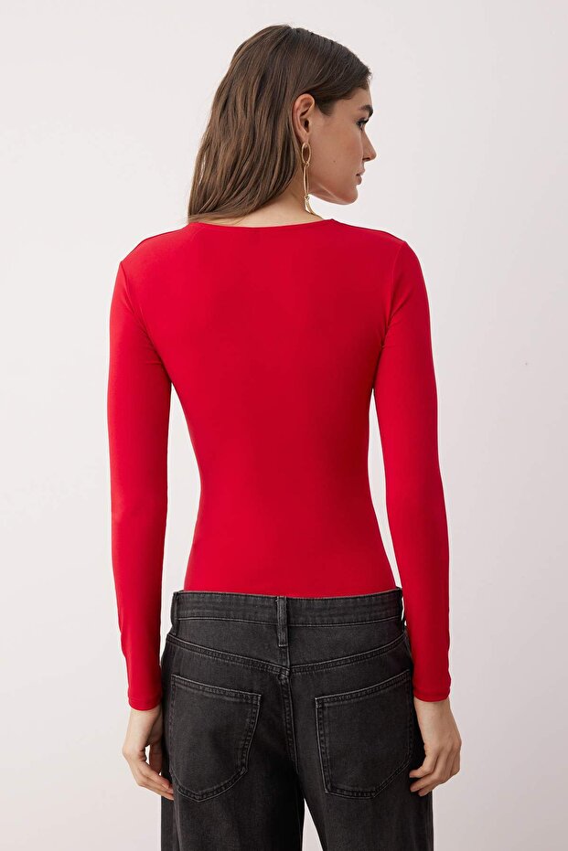 Kırmızı Bağlamalı Asimetrik Yaka Örme Body TPRAW26BD00023 - 4
