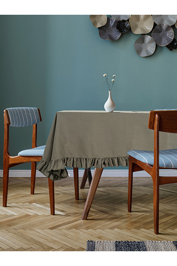 Buldan Cotton Linen Ruffle Tablecloth