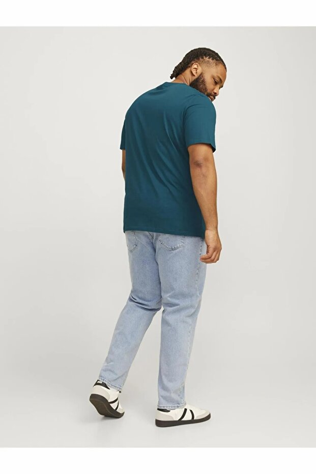 تي شيرت بنمط الشعار مقاس كبير - 3