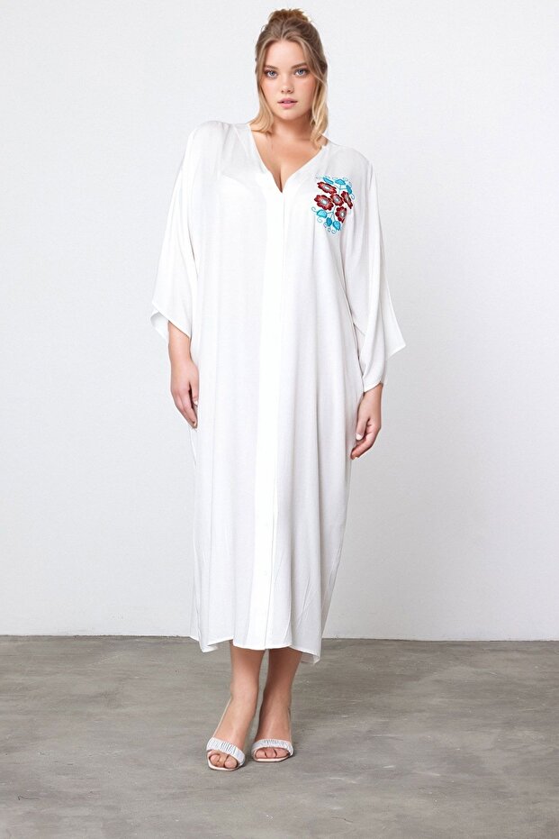 Kadın Maxi Boy Beyaz Nakış Işlemeli Dokuma Viscon Elbise Bcvl-25v038 - 1