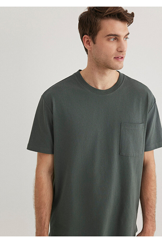 Green Basic T-Shirt with Pocket Detail Loose Fit / Loose Relaxed Fit 066248 -71598