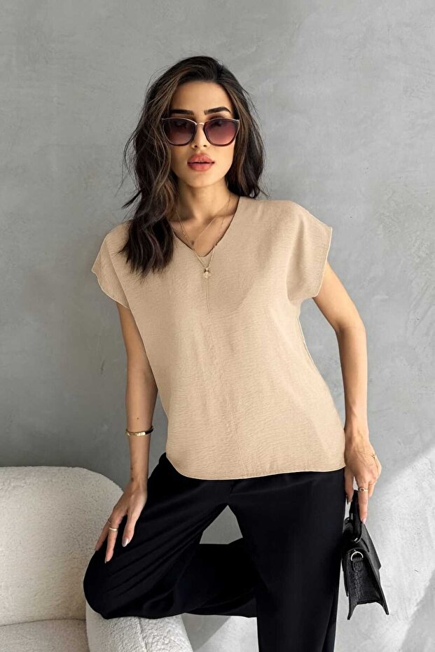 Ayrobin v-neck short sleeve blouse with ruffles