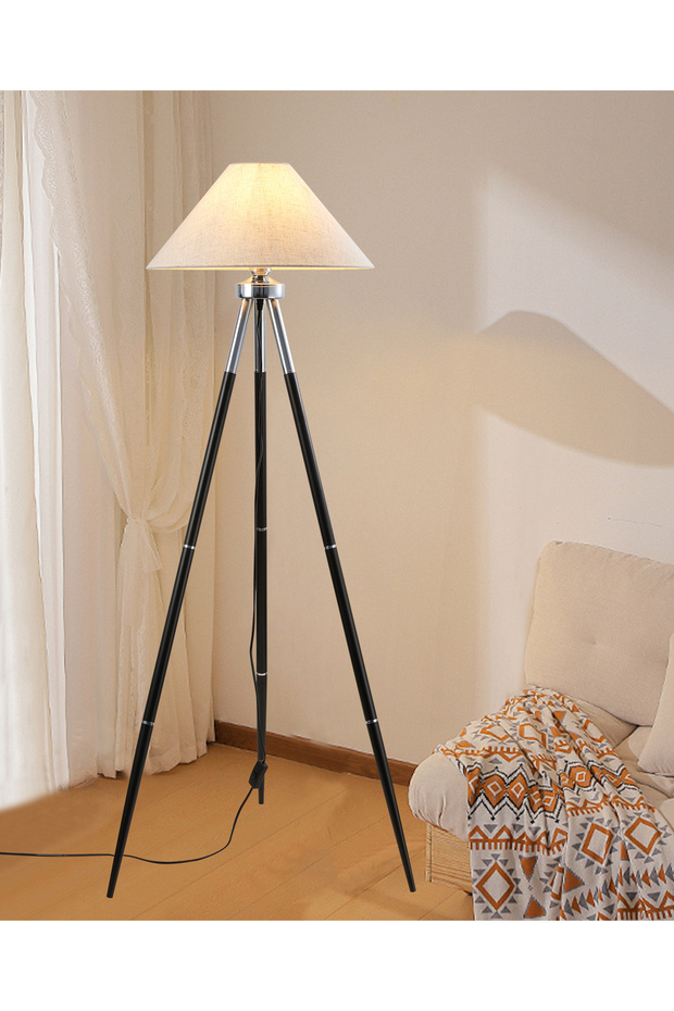 Cosby Siyah-Krom Kaplamalı Tripod Metal 3 Ayaklı Lambader - 1