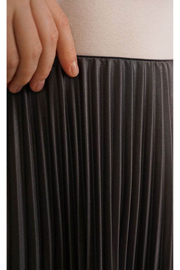 Deri Görünümlü Piliseli Etek - 2