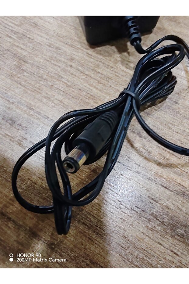 9 VOLT 2 AMPER ADAPTÖR - 2