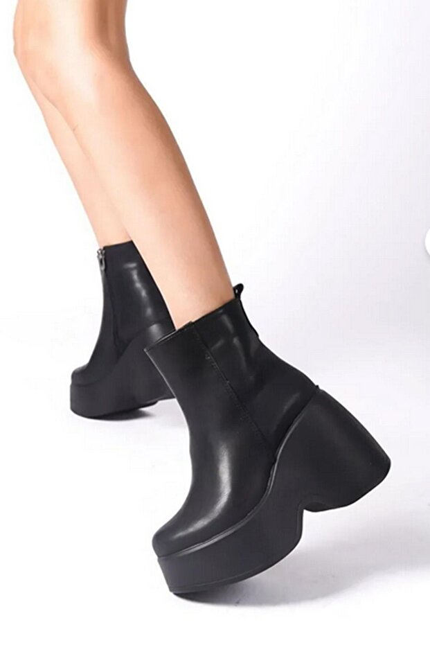 Women's Celsi Black Side Zipper 9 cm High Wedge Heeled Seasonal Women's Short Boots Bootie