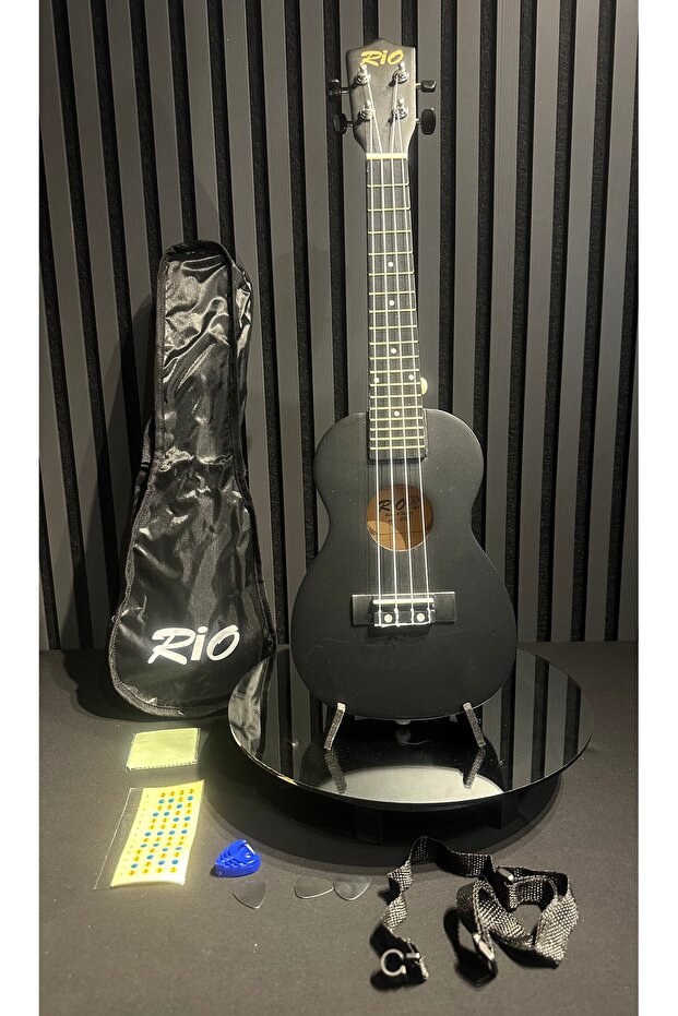 Siyah Concert Ukulele - 1