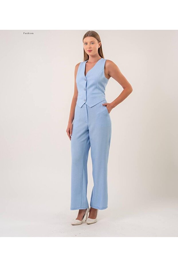 طقم مكون من سترة وبنطلون - 4