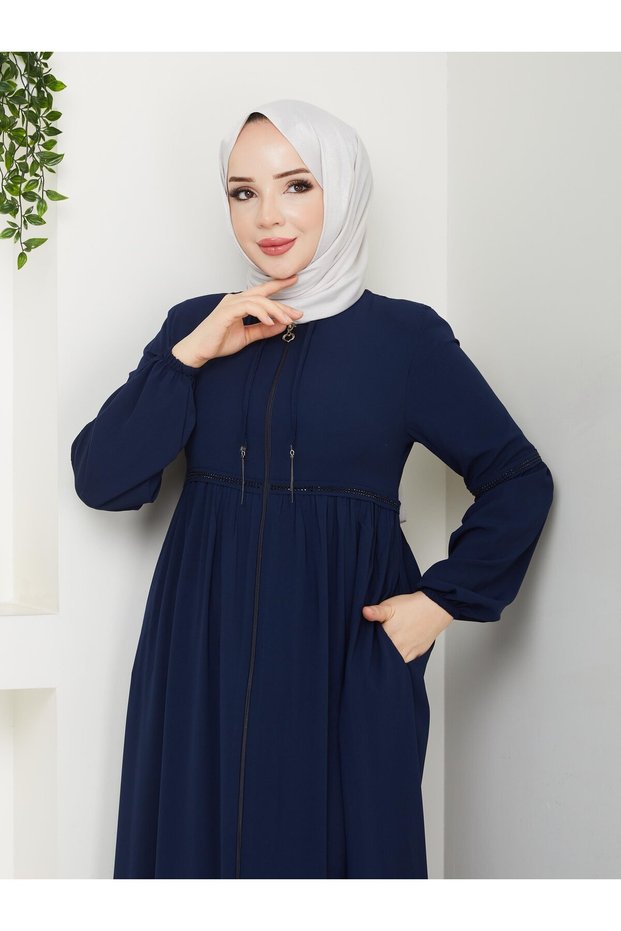 Casual Hajj and Umrah Ferace with Drawstring Sleeves and Waist and Stone Detail