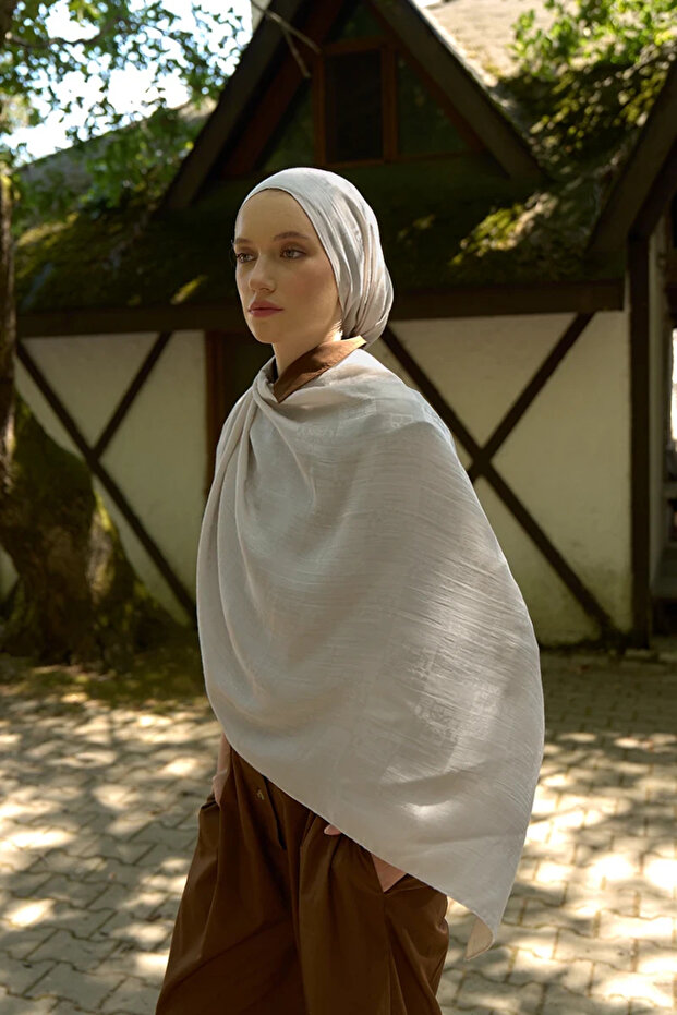 Welness Monogram Pattern Shawl - Beige