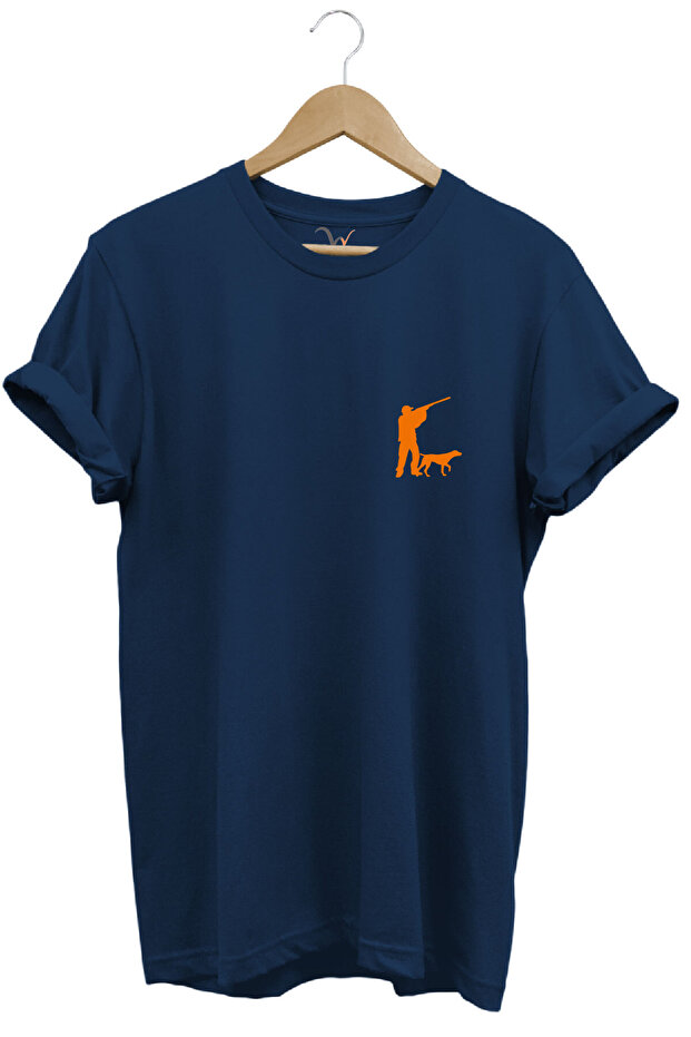 Hunting Avcılık Minimal Hunting Dog and Hunter Printed 100% Cotton Regular Fit Unisex T-Shirt