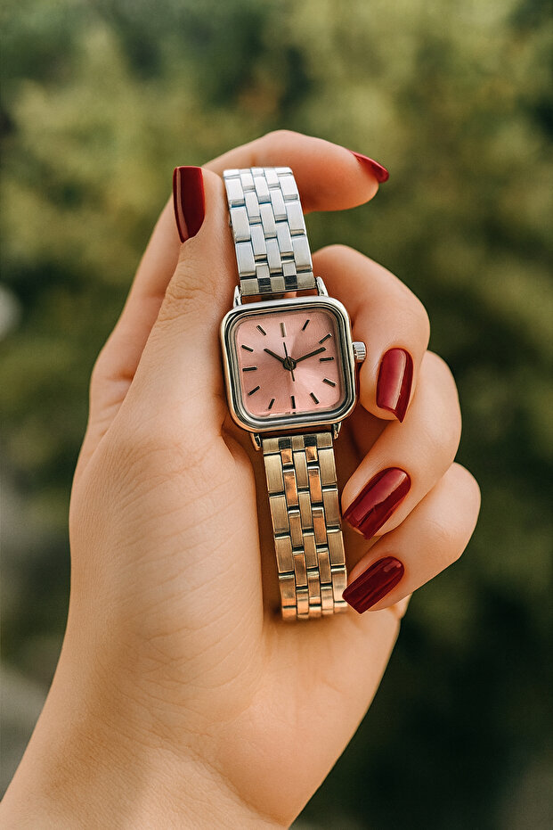 Special Design Vintage Square Women's Wristwatch