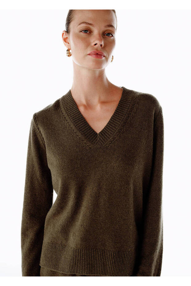 Haki V Yaka Kaşmir Triko - 1