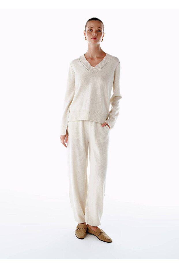 Ekru V Yaka Kaşmir Triko - 2