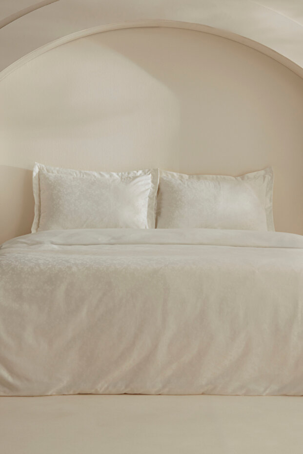 Venessa Double Duvet Cover Set White