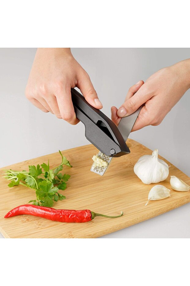 Presa pentru usturoi Statement - 4