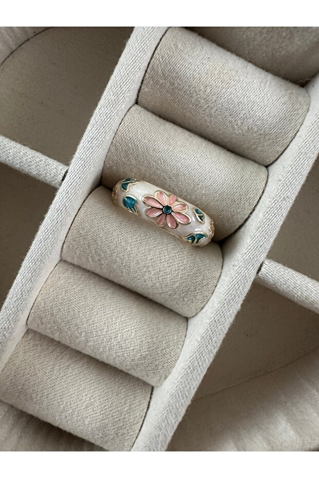 White Enamel Flower Pattern Adjustable Ring - 1