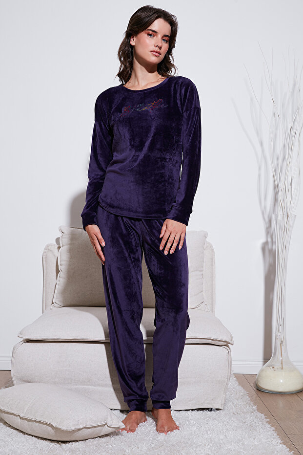 Regular Fit Yumuşak Dokulu Kadife Pijama Takımı PİJAMA TAKIMI 6094200W4 - 2