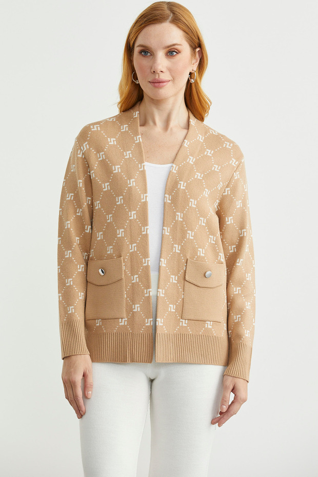 Logolu Cep Detaylı Oversize Triko Hırka - Kamel - 2