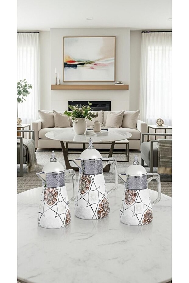 Decorative coffee/tea thermos (thermos flask).