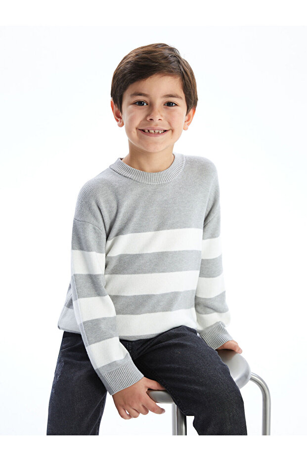 بنطلون جينز أساسي للأولاد - 2