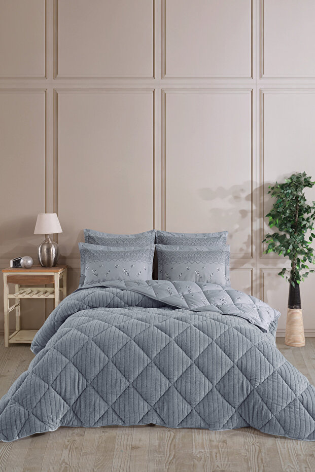 Otelonia Striped Jakarlı Wellsoft Çift Kişilik Uyku Seti Lastikli Çarşaflı 4 Parça