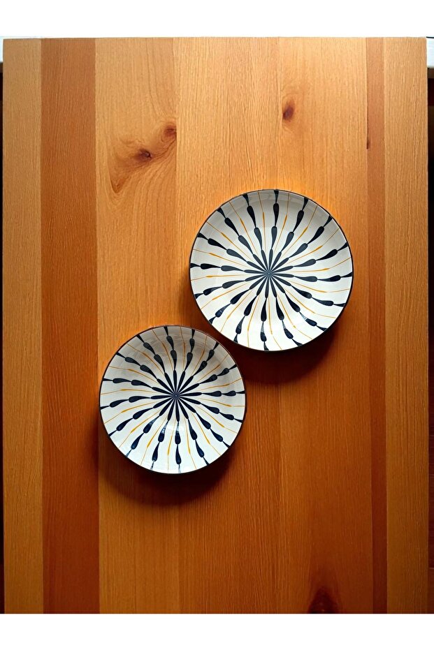 Ceramic dinnerware set with blue radial abstract pattern - 3